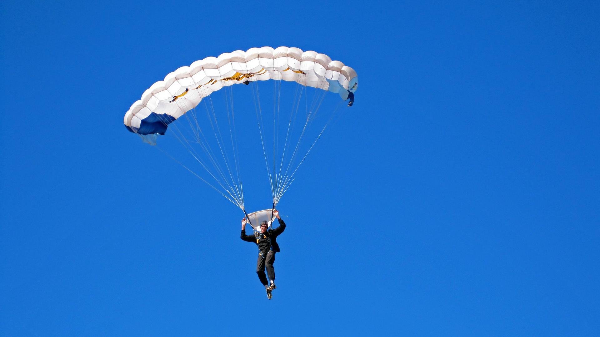 万乐天稳扎稳打掌控比赛节奏,万乐天是江西哪里人